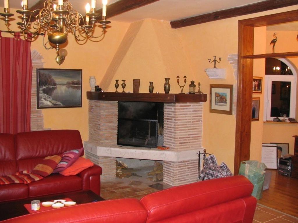 Villa In Funtana With Private Tenniscourt Exterior photo